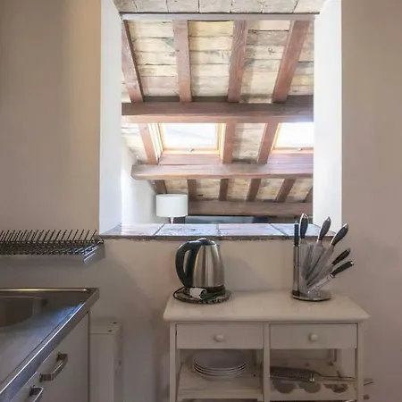 Apartamento Domus Tempio Deluxe, Centro *